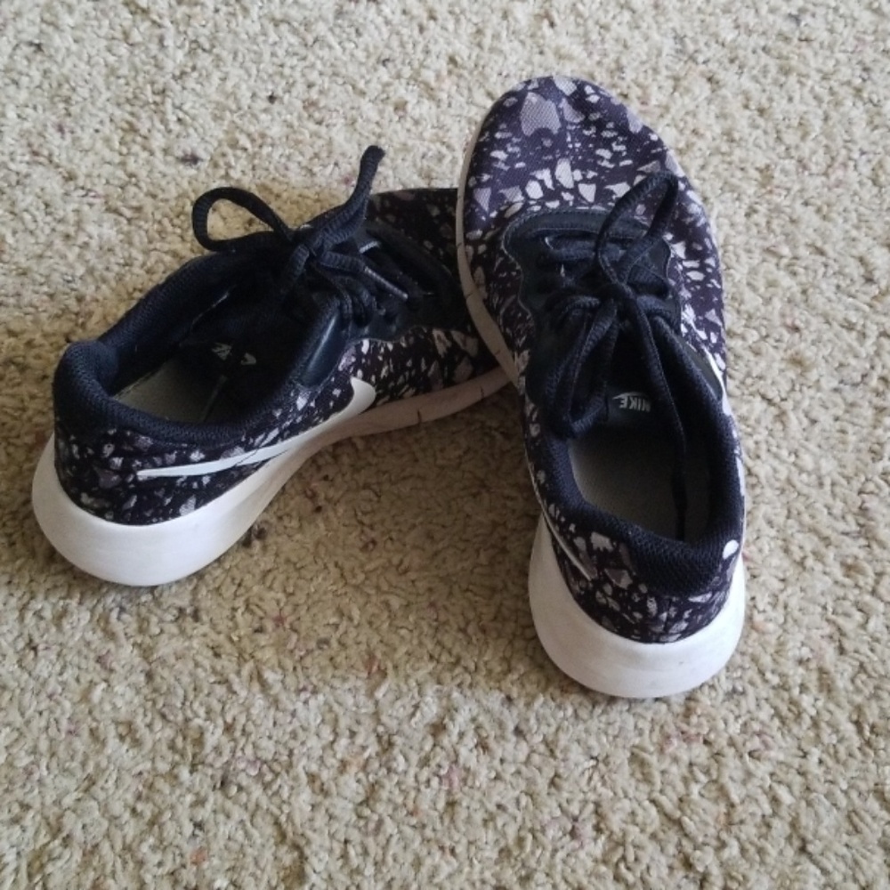 Boys Nike shoes